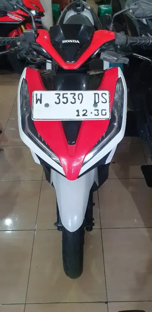 Vario 150 SE th 2020 W Gresik istimewa pjk baru plat 2030