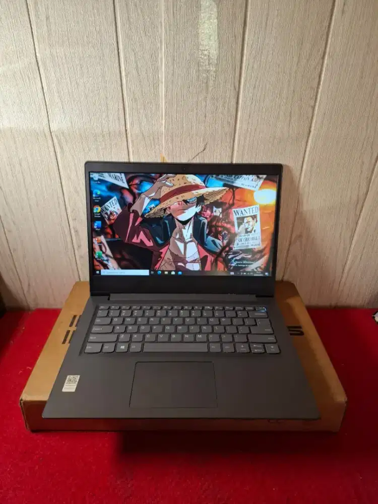 Lenovo Ideaped V14-ADA Amd 3020E With radeon Grapics 1.2 Ghz