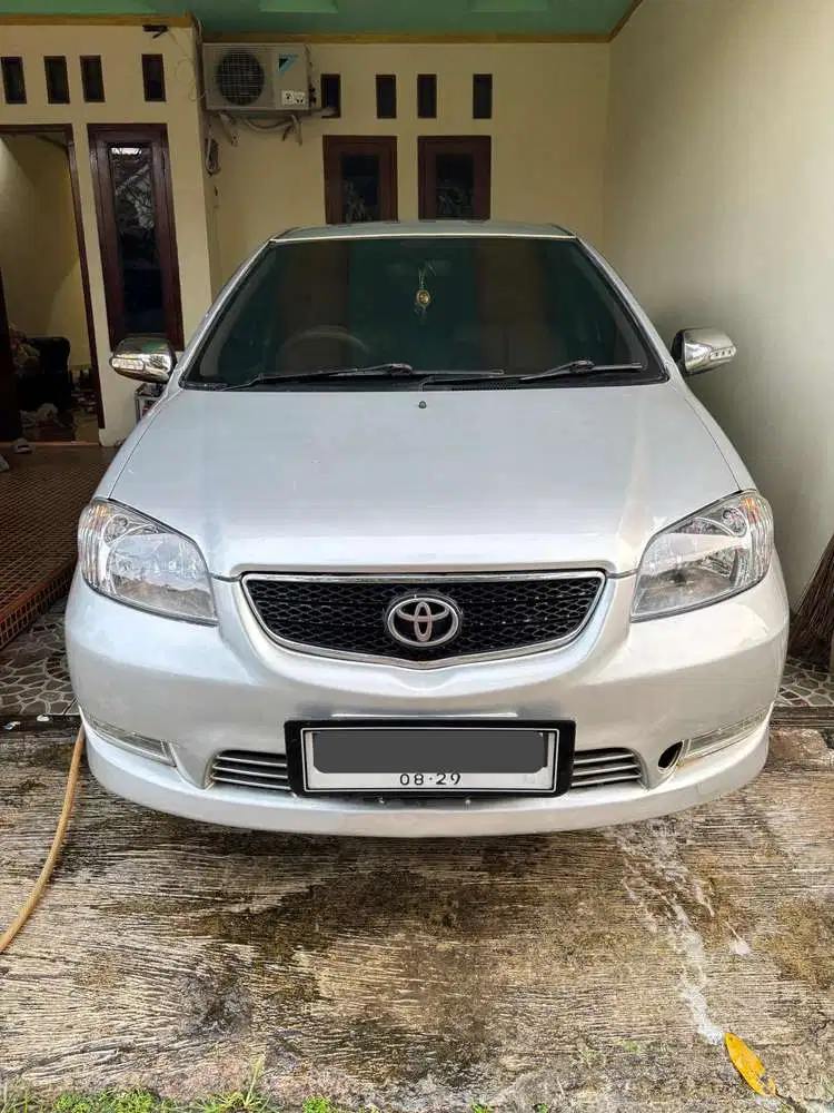 Toyota Vios 2005 Gen1 mobil terawat, pajak panjang