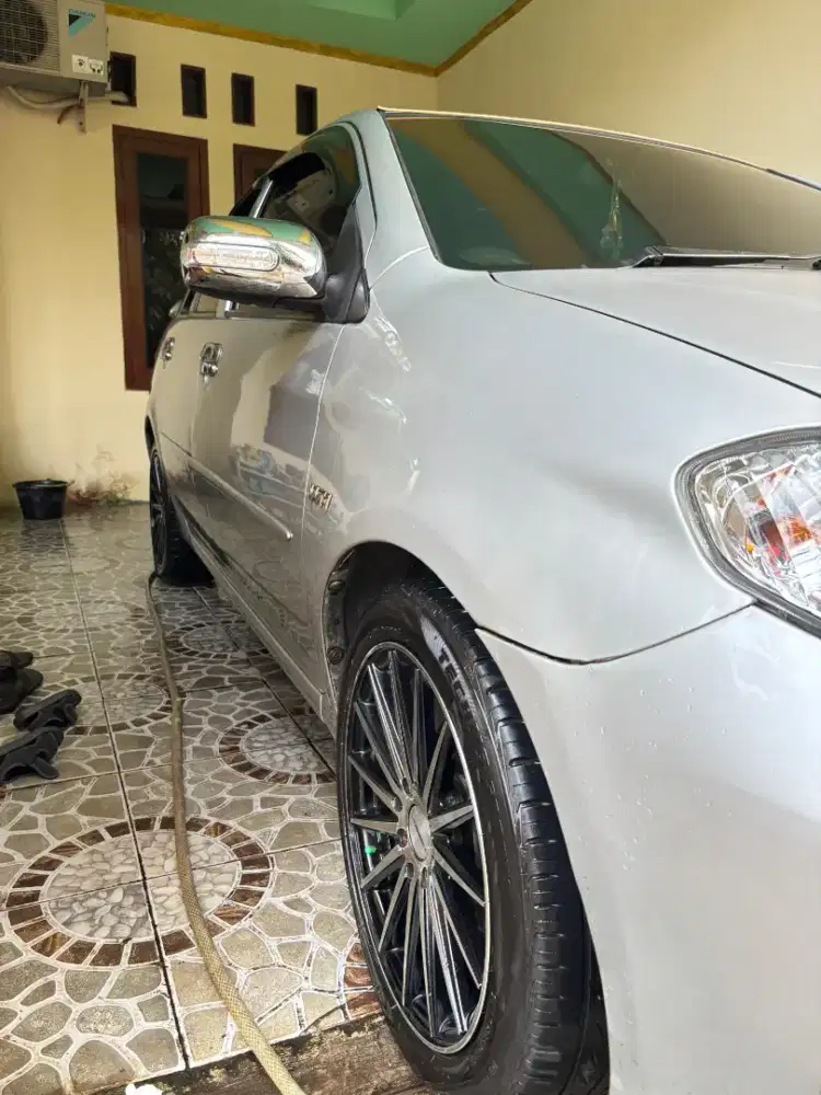 Toyota Vios 2005 Gen1 mobil terawat, pajak panjang