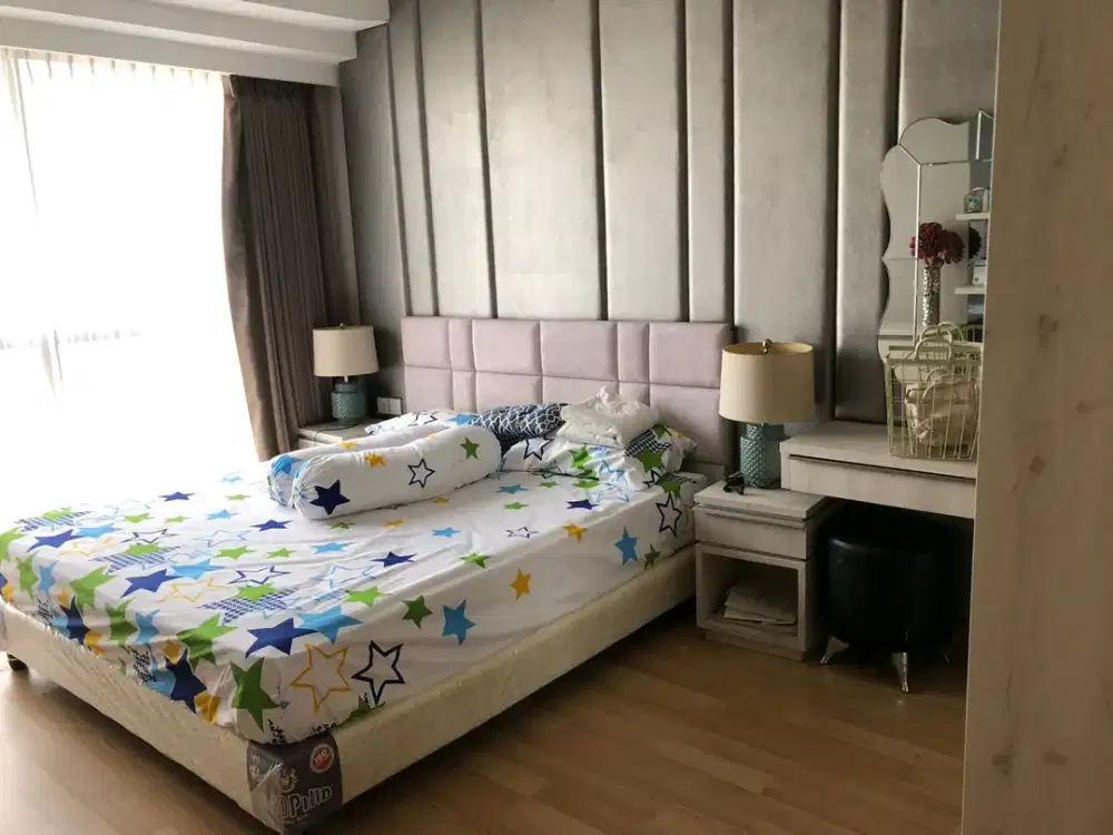 Apartemen The Peak