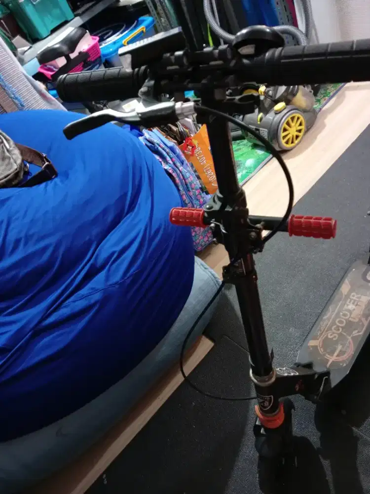 Scooter URBAN  listrik lipat (NEGO AJA)