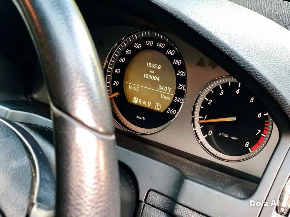 Mercedes-Benz C200 2009 Bensin