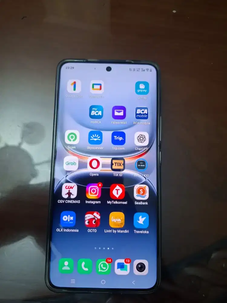 Iqoo 13 smart phone