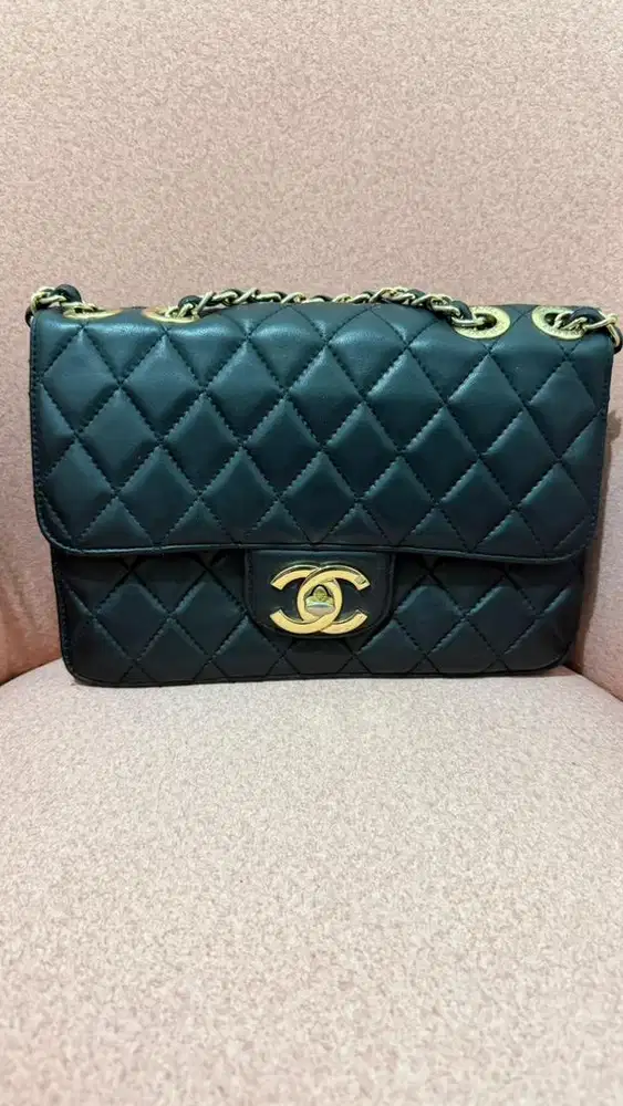Chanel vintage size 30