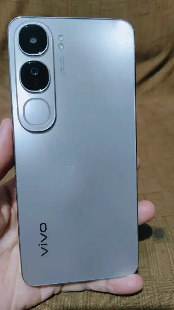 vivo v40 lite , ram 8/256