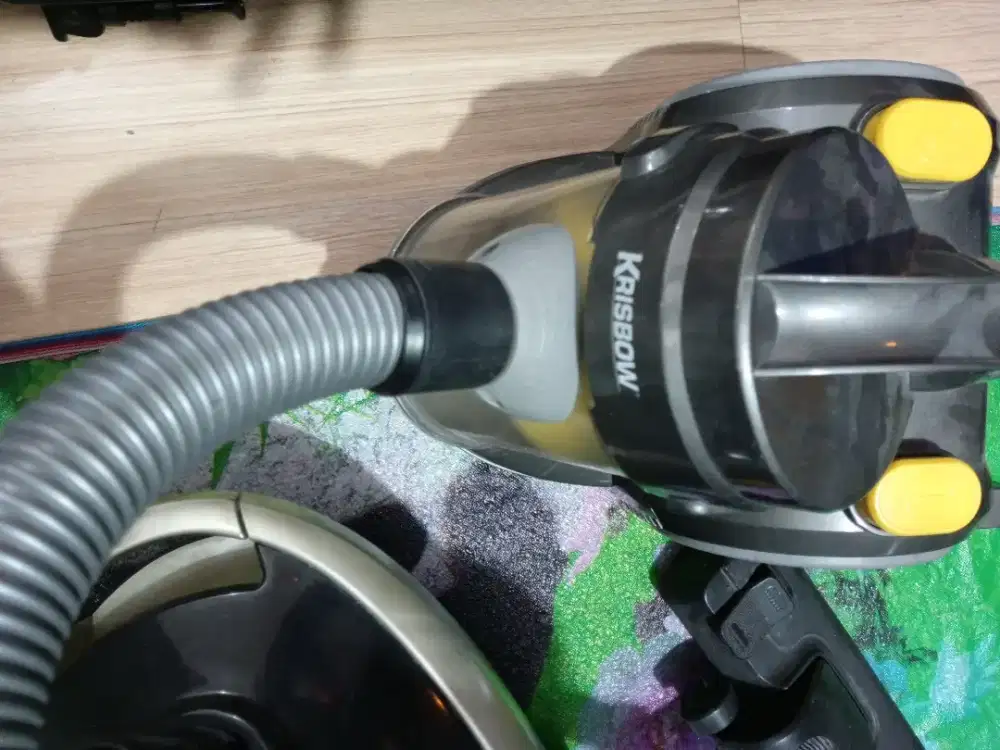 KRISBOW VACUUM CLEANER (NEGO AJA)