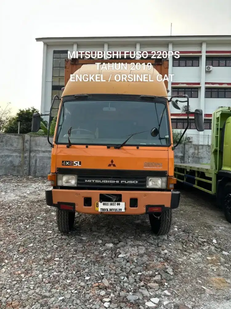 MITSUBISHI FUSO 220PS/FM517HL LONG ENGKEL BOK CONTENER JUMBO