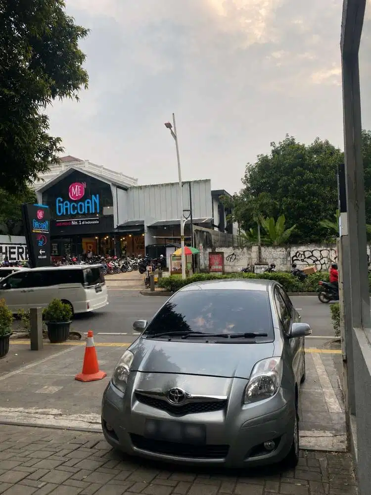 Toyota Yaris 2010 S Limited Bensin