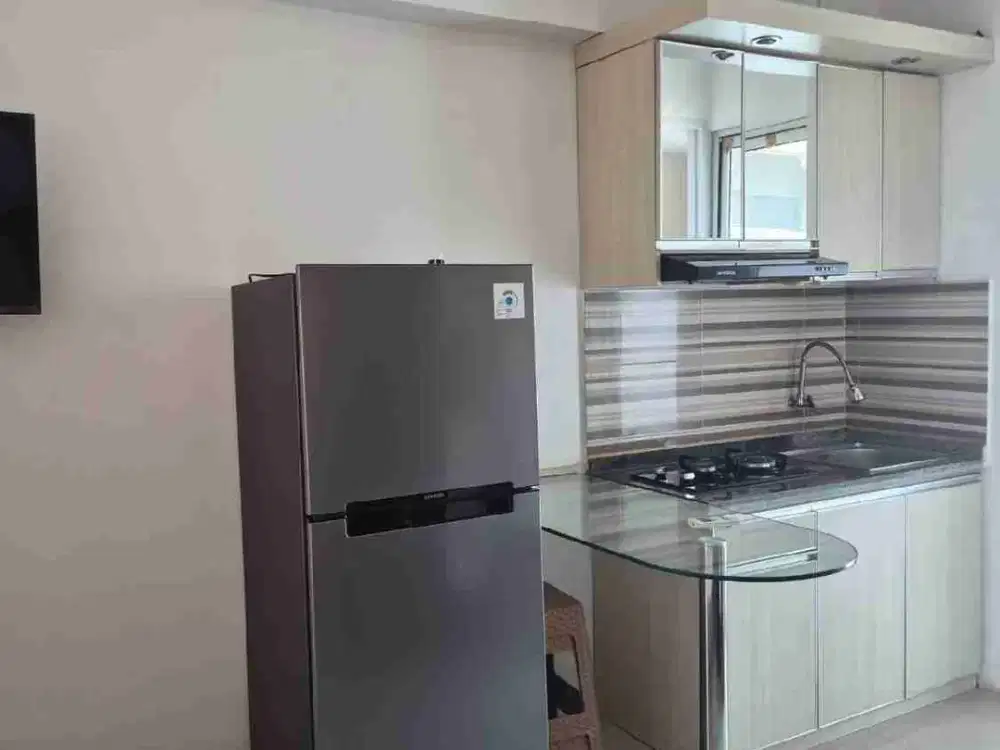 studio furnished apartemen Bassura tower baru