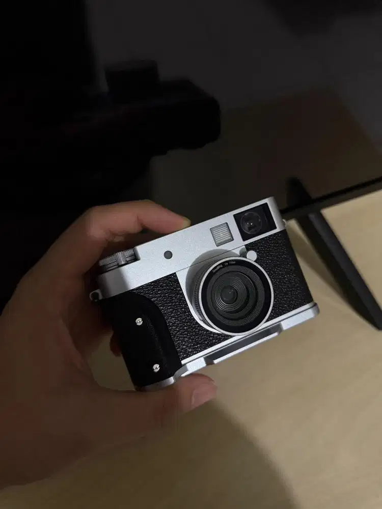 kamera fuji x half