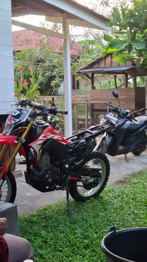 DICARI YANG JUAL SPION CRF
