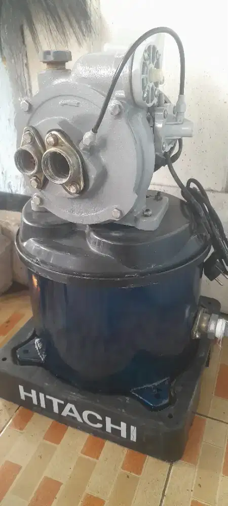 Djual mesin air jetpam merk Hitachi bt p300Gx msh ori