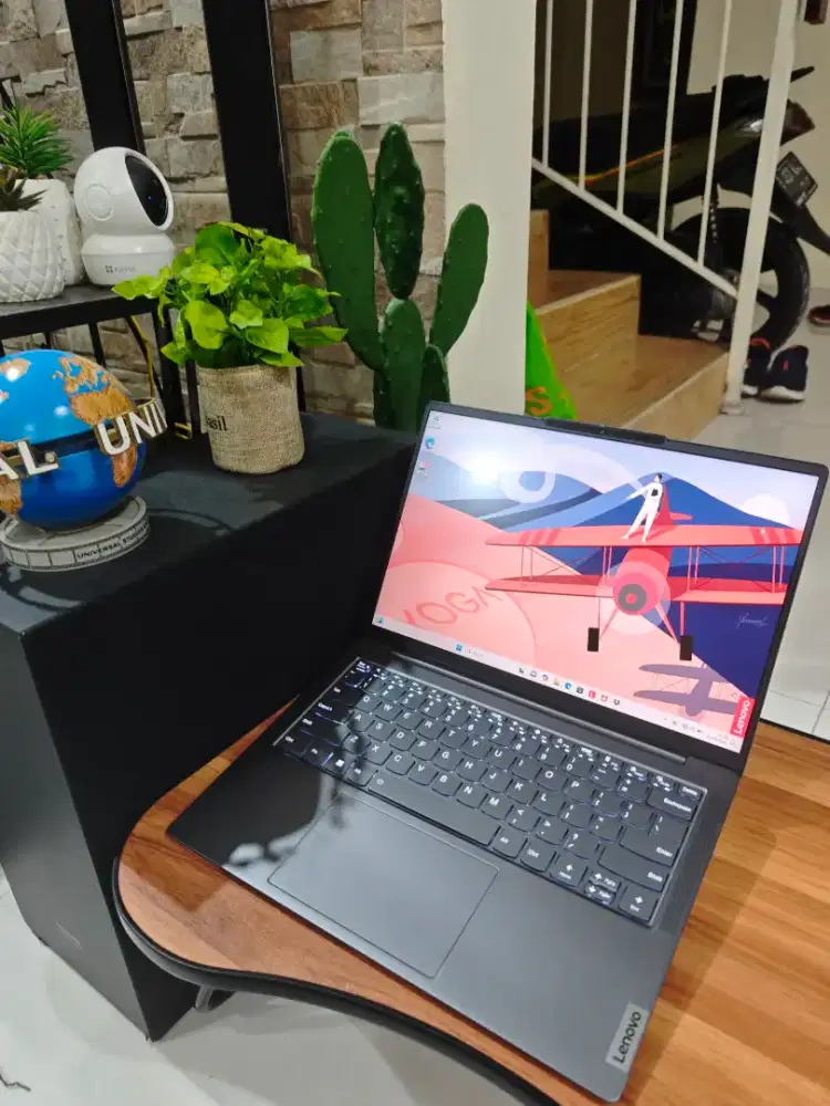 Laptop Lenovo Yoga 7 I7 1260p x zenbook msi