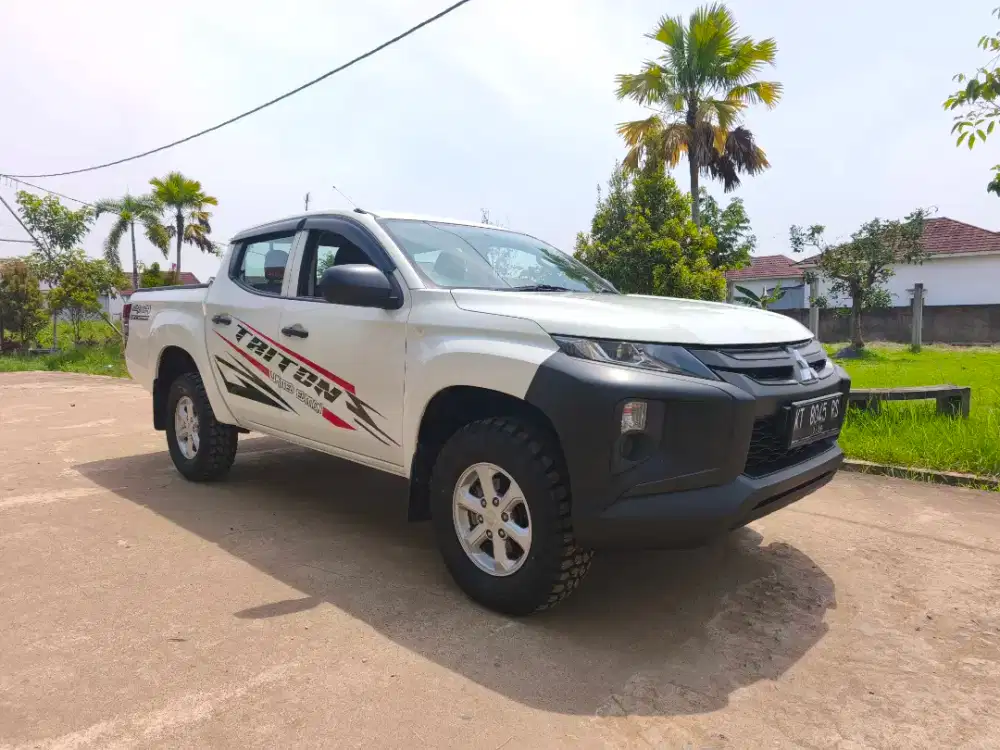 Mitsubishi Triton HDX DC 4x4 Diesel Manual Tahun 2021