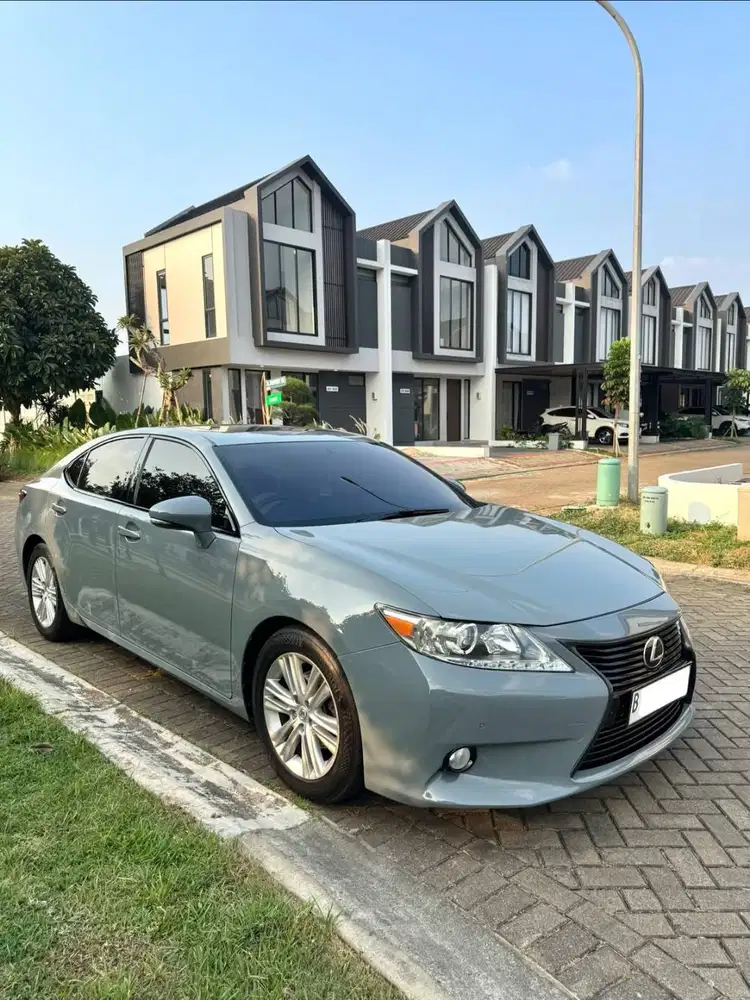 Lexus ES250 A/T CBU 2014 Rare Item