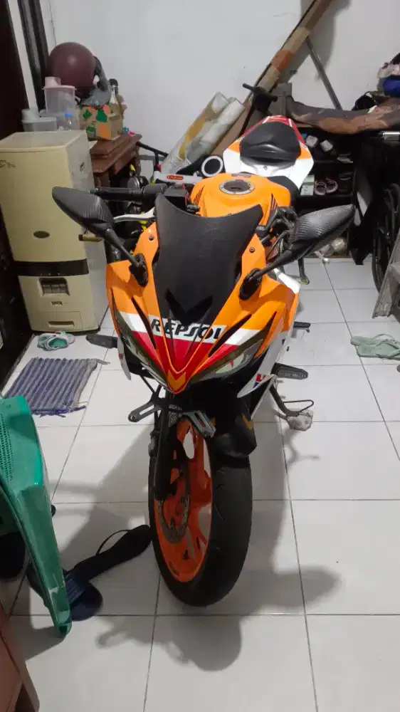 Dijual Honda cbr150R