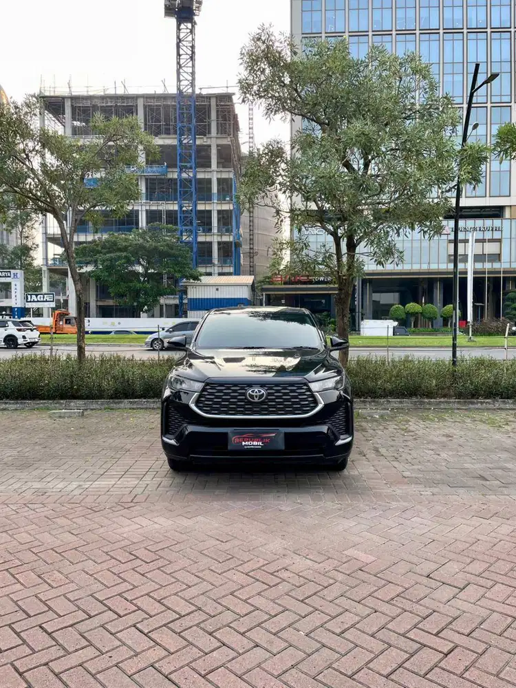 Toyota Innova Zenix 2.0 G Hybrid CVT 2024