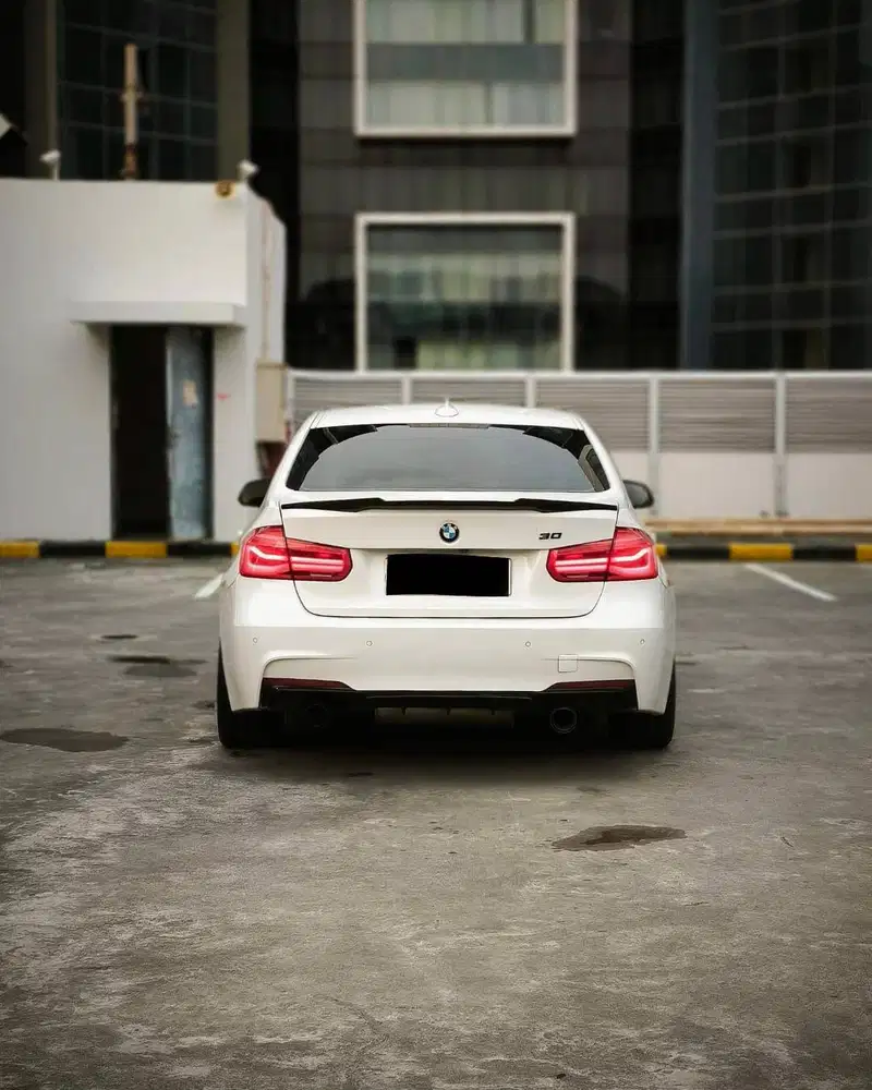 BMW F30 32Oi Sport 2017