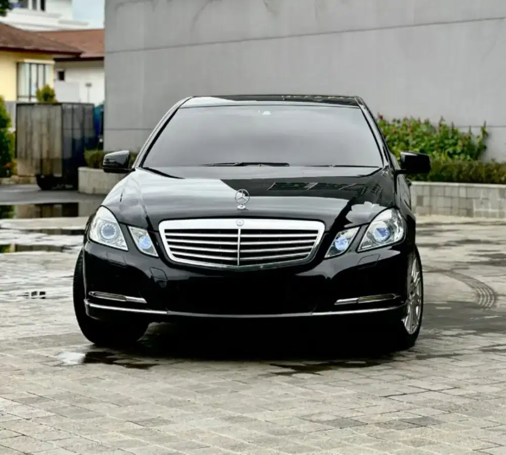 E300 W212 Elegance
3.000CC V6