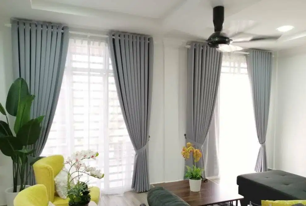 Jasa tukang pasang gorden model terbaru gorden blackout gorden kantor