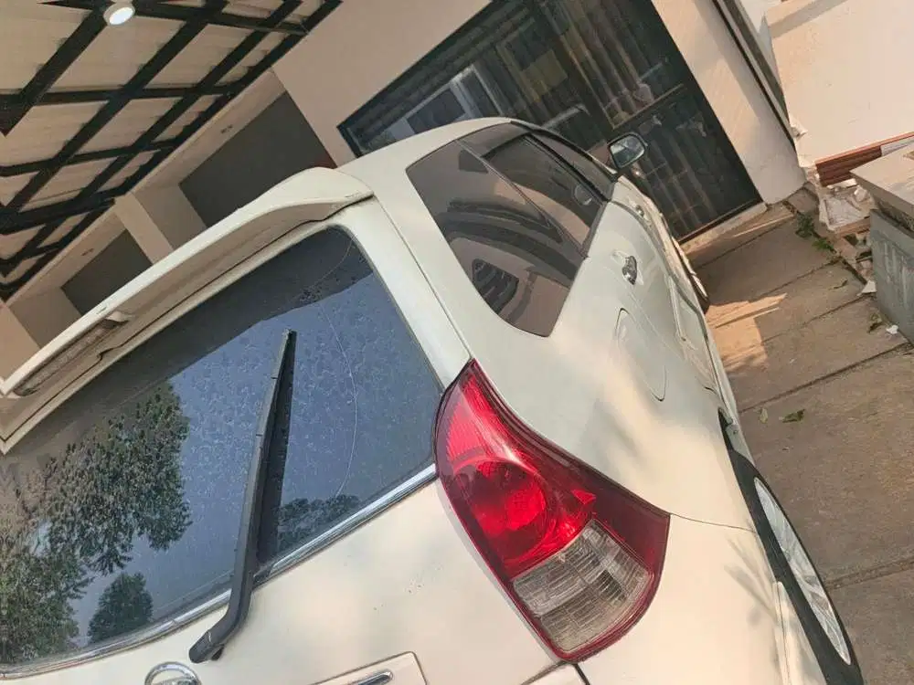 Daihatsu Xenia 2014 Bensin