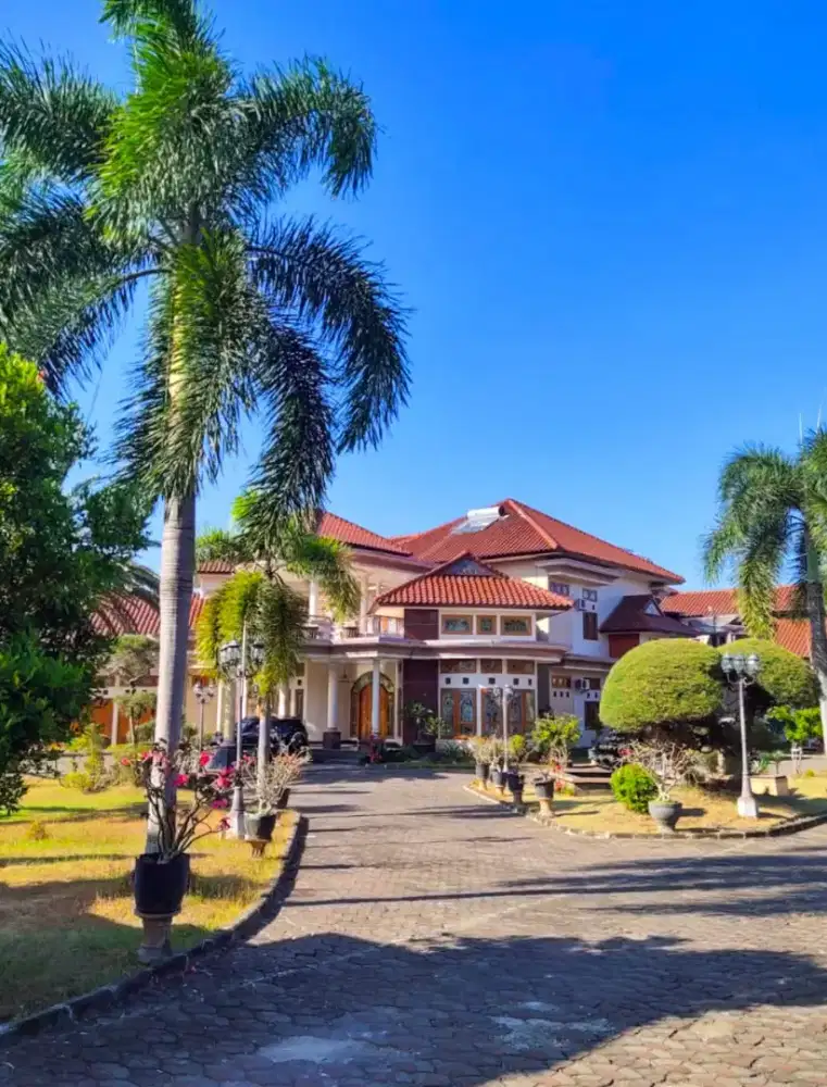 Jual rumah mewah lokasi di kuningan