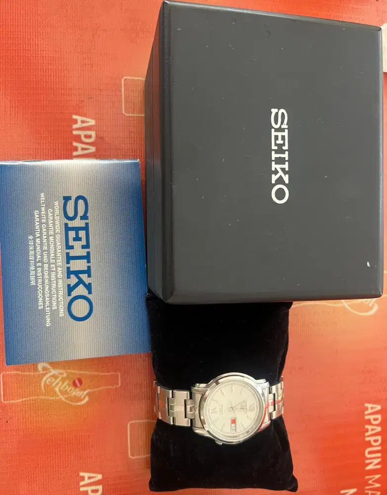 SEIKO 5 OTOMATIS
