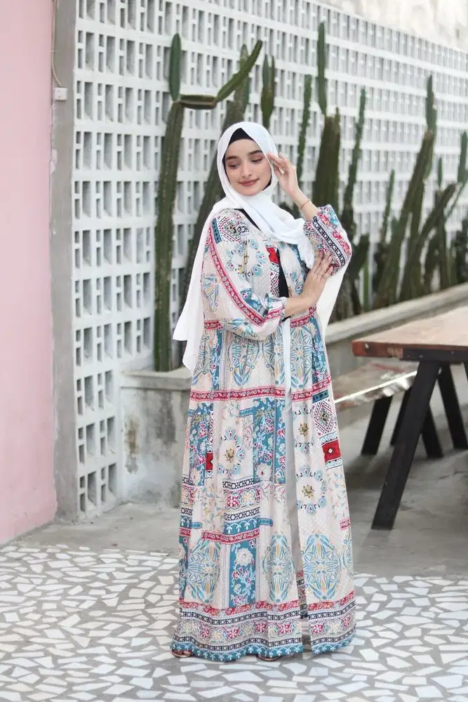 Gamis dan set blouse celana