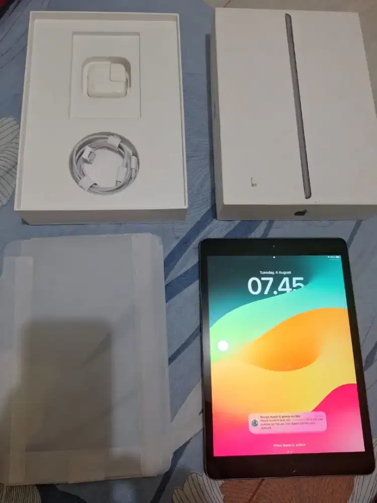 Dijual Ipad 7 32 GB Wifi only