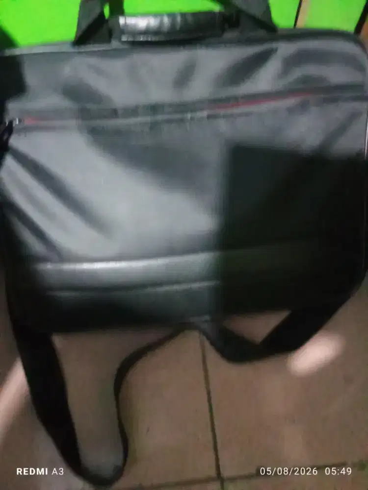 Tas kerja bisa untuk laptop