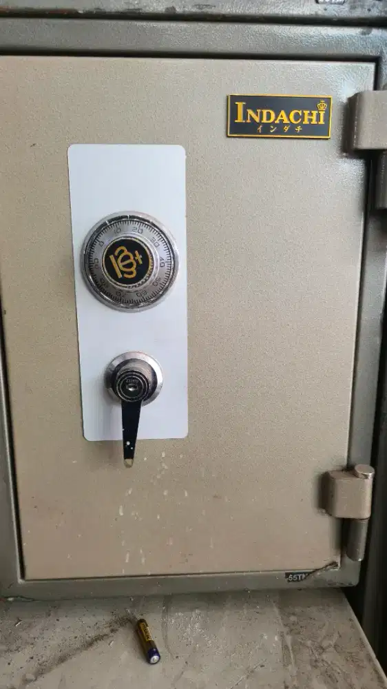 Brankas indachi HS 40