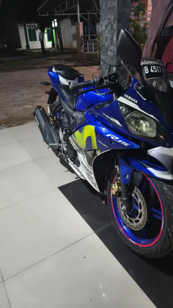 Yamaha R15 2016