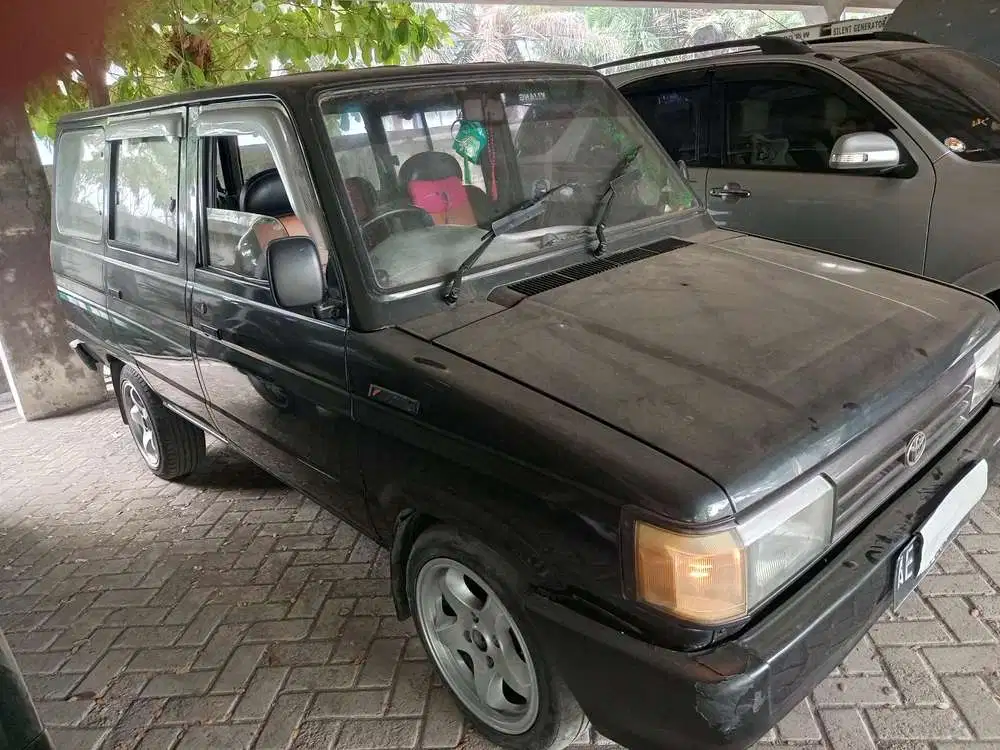 Toyota Kijang 1994 Bensin