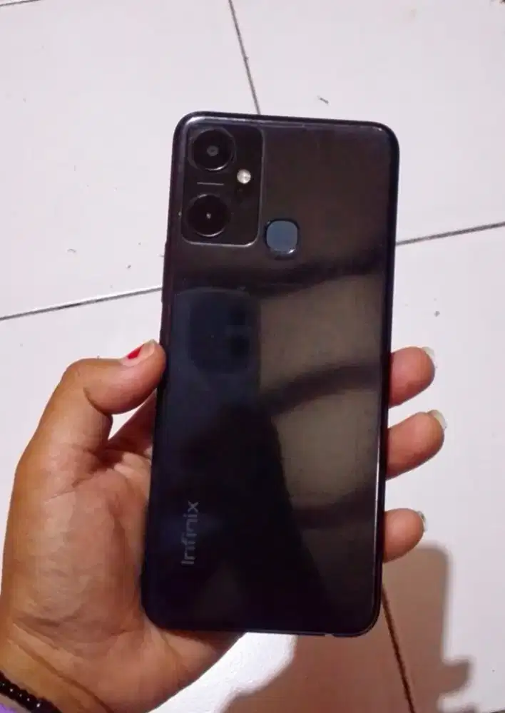 Infinix smart 6 plus ram 3+3/64!.