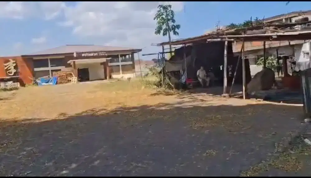 Dijual Tanah dan Bangunan