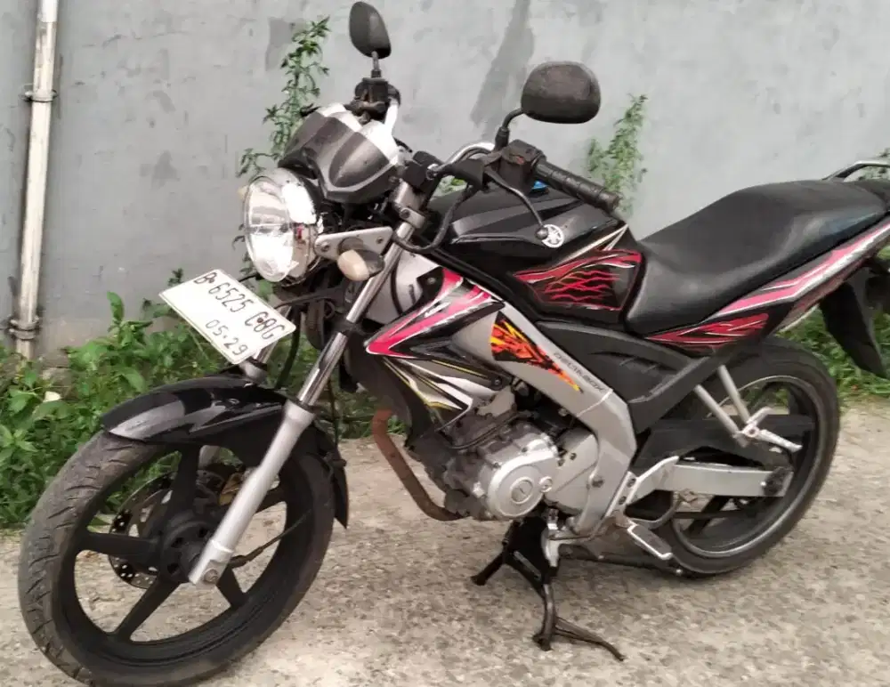Vixion murah 6,8jt tidaknego,pemakaian cewe,pajak hidup,stater on,