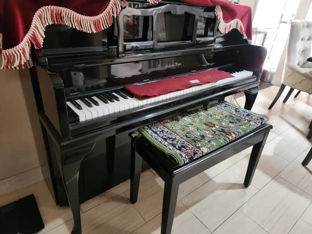 Piano richard meyer 3 pedals