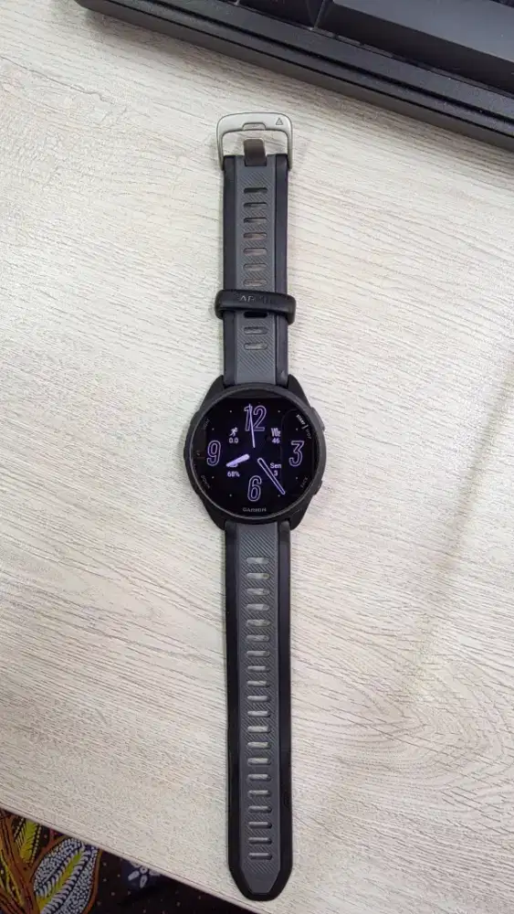 Garmin Forerunner 165