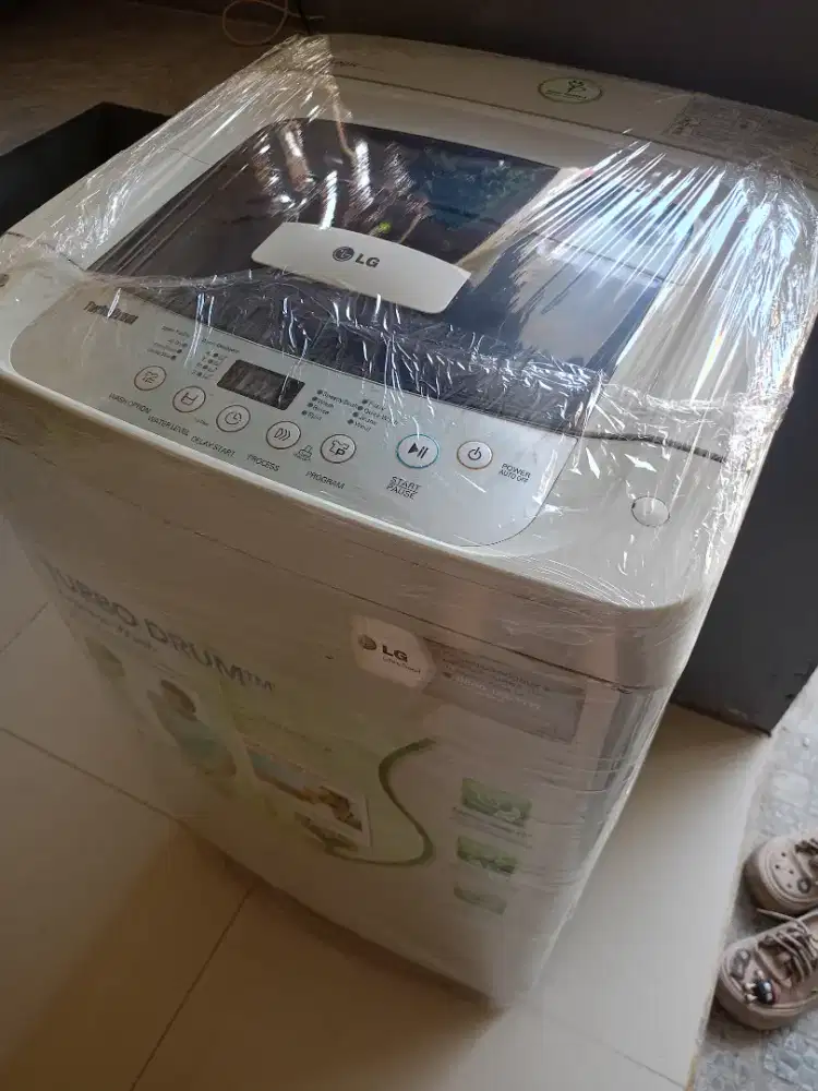 Mesin cuci satu tabung otomatis merk LG tangguh normal siap pakai