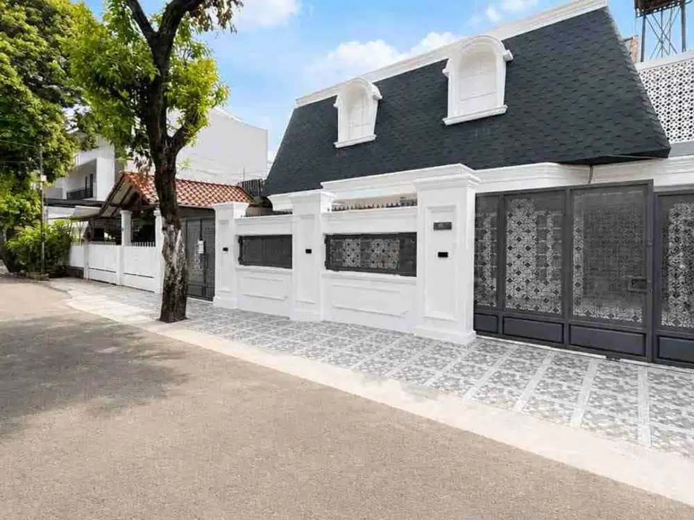 RUMAH BRAND NEW FULLY FURNISHED DI KEBAYORAN BARU