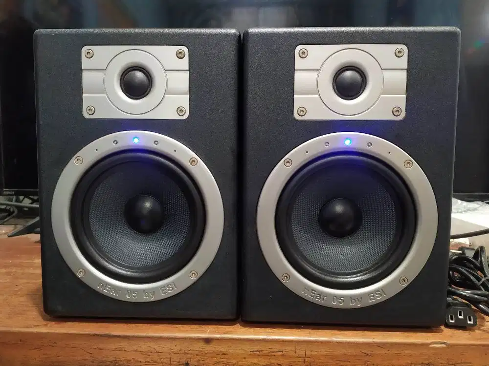 Speaker Flat Recording Esi Near 05 Experience Studio Monitor