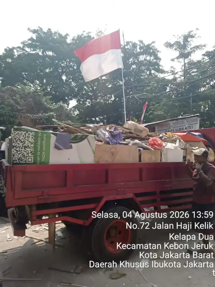 Jasa buang puing dan sampah