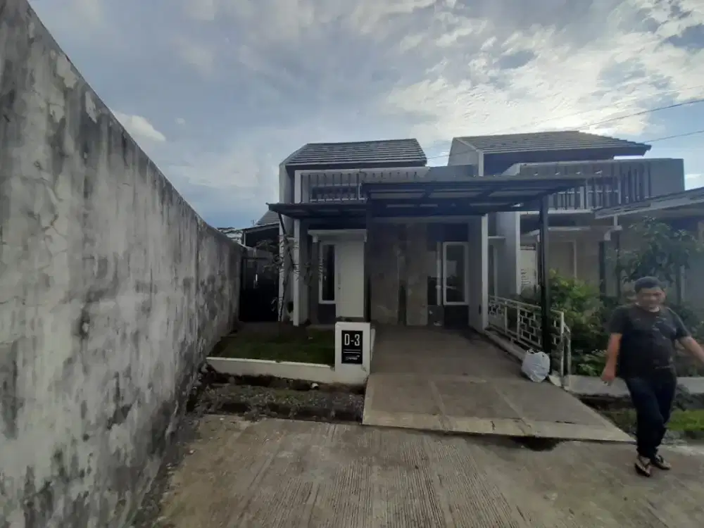 Sewa rumah lokasi strategis posisi hook