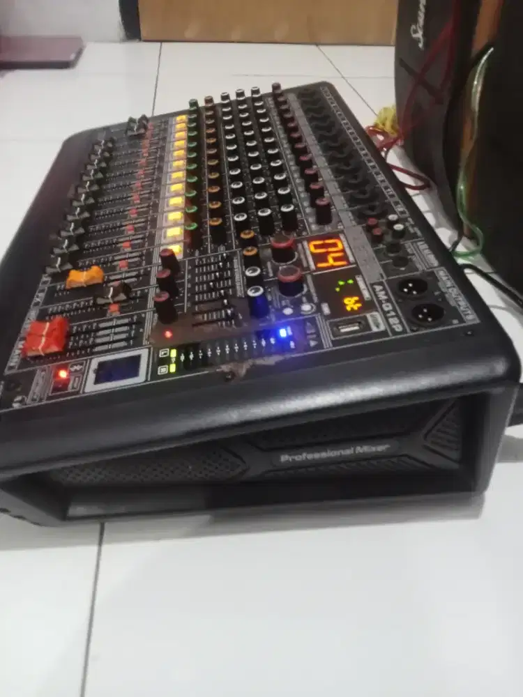 POWER MIXER AXL AUDION AM - Q12P