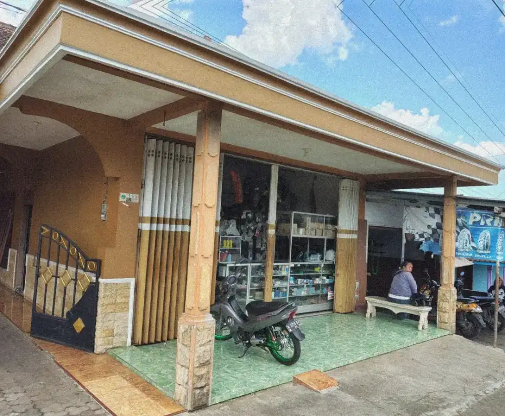 Rumah dan Usaha Bengkel Motor Dijual
