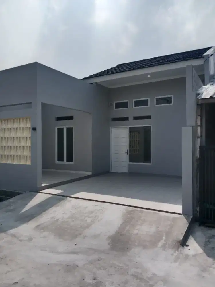 Di jual rumah baru ,murah modern