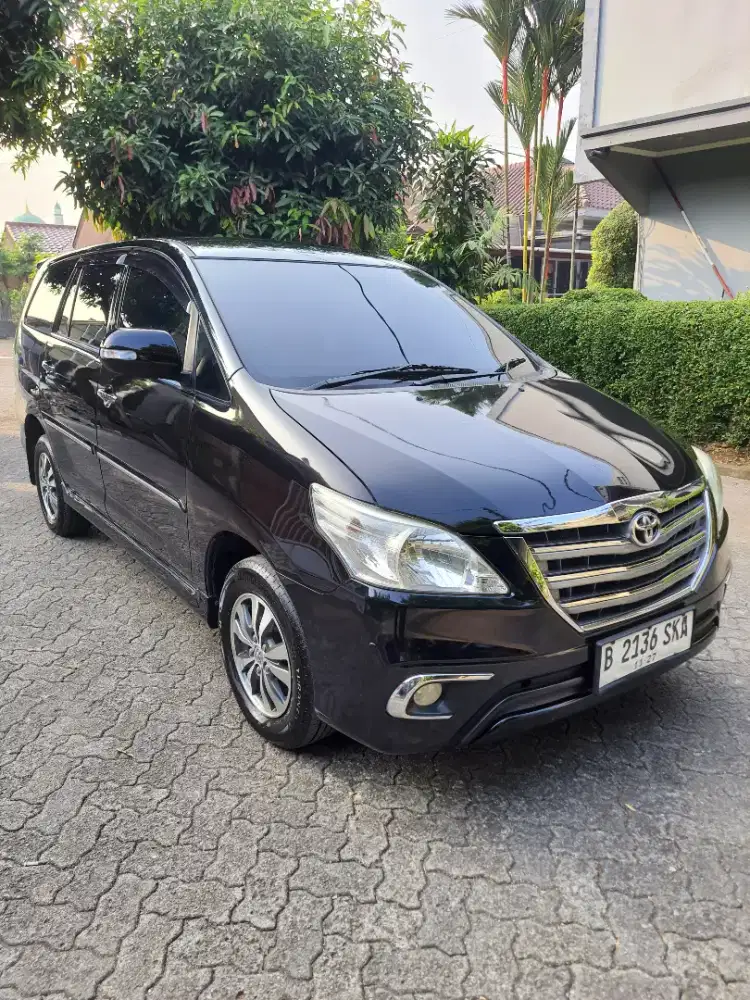 Innova 2.0 V 2015 AT, KM. 99rb, Pjk 11.26