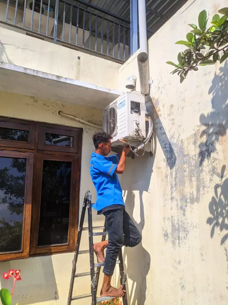 SERVICE DISPENSER WATER HEATER KULKAS AC MESIN CUCI DLL BERGARANSI