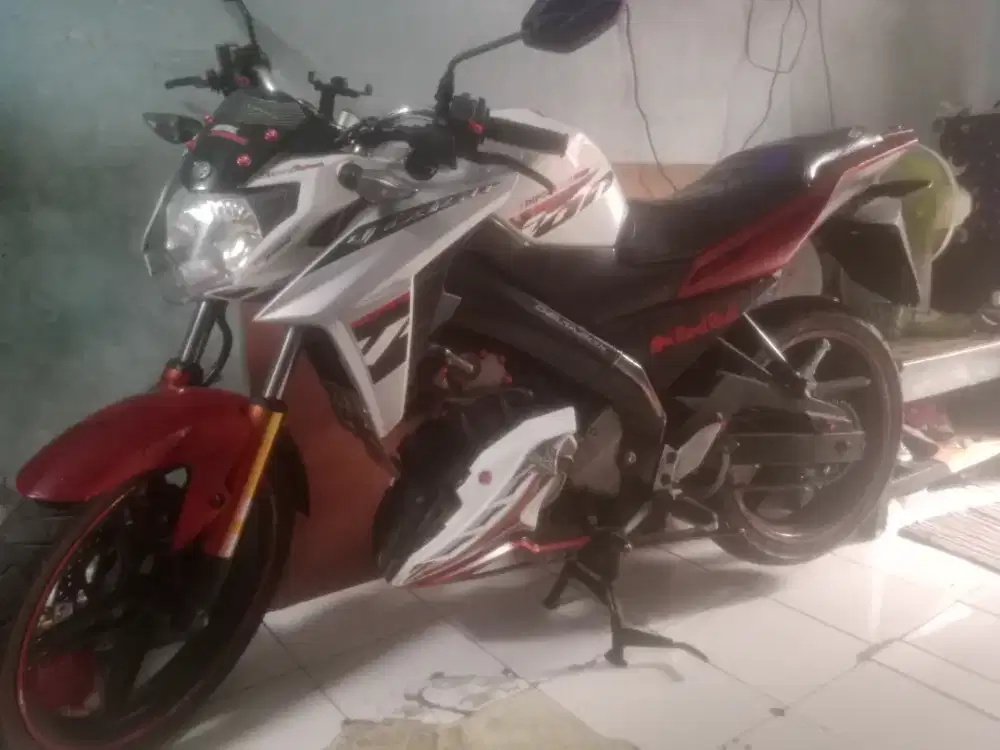 Jual motor vixion nva